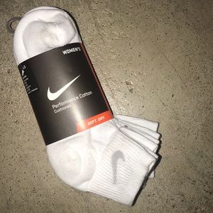 nike quarter length socks